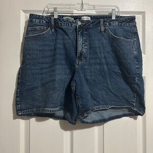 Ava & Viv Women's Classic Blue Jean Shorts